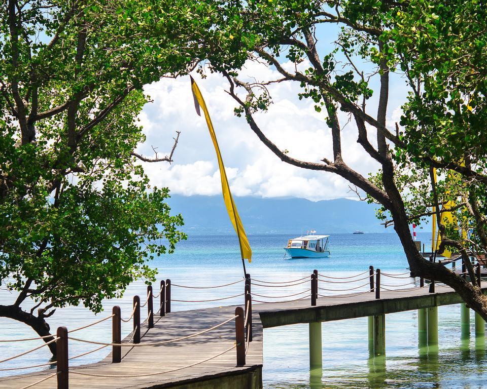 Bunaken Oasis Dive Resort And Spa 외부 사진